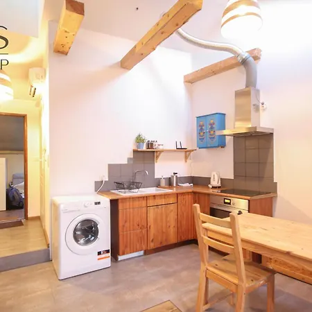 Klasyczny Apartament Obok Wawelu Old Town Krasków Eksteriør bilde